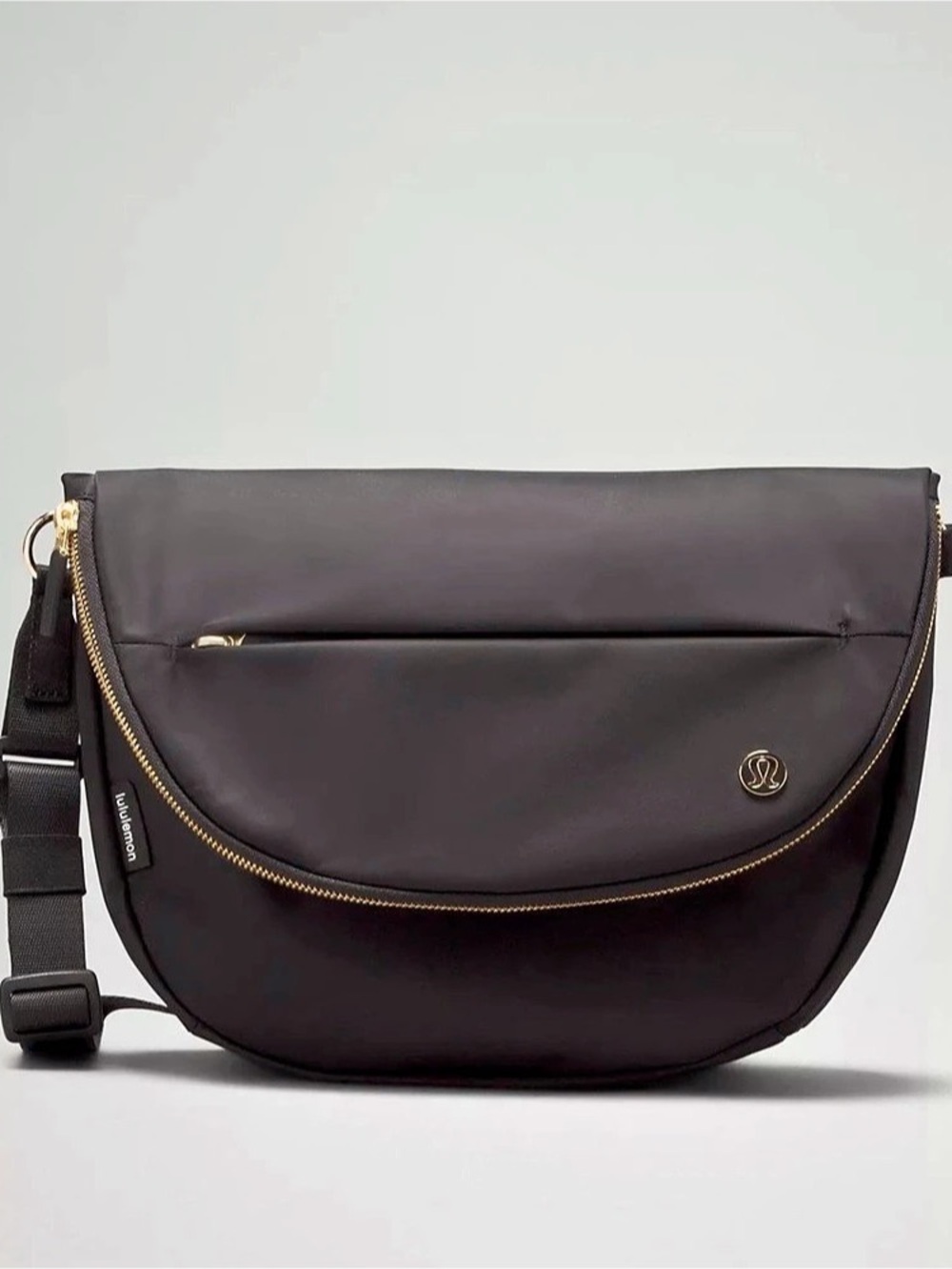 lululemon Curved Crossbody Bag 5L Black